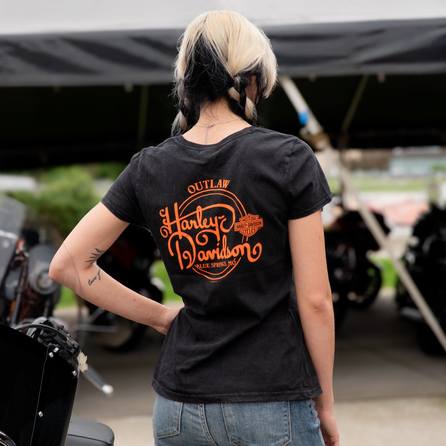 Women's Electric Lights Dyed T