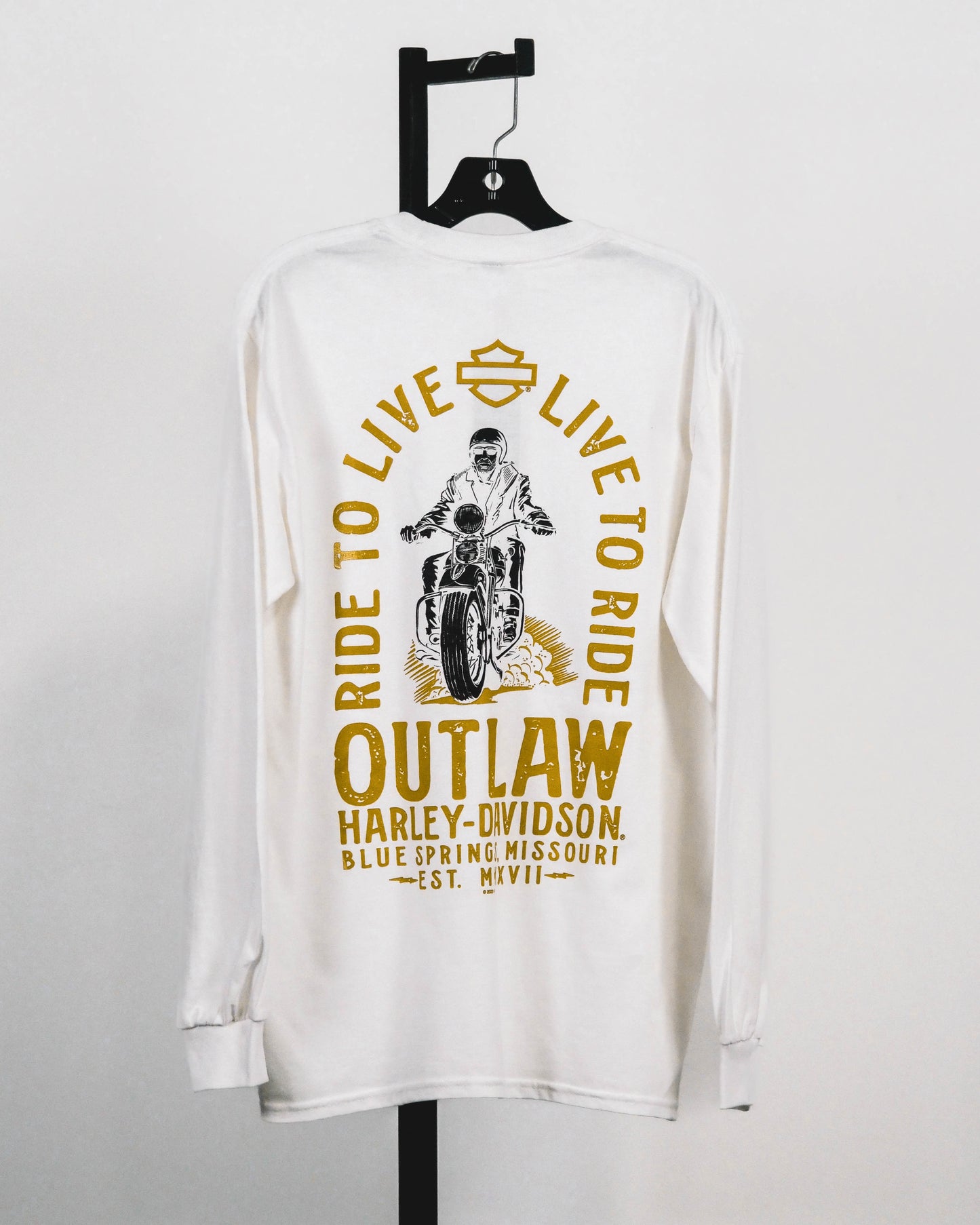 Outlaw Arch Long Sleeve-White
